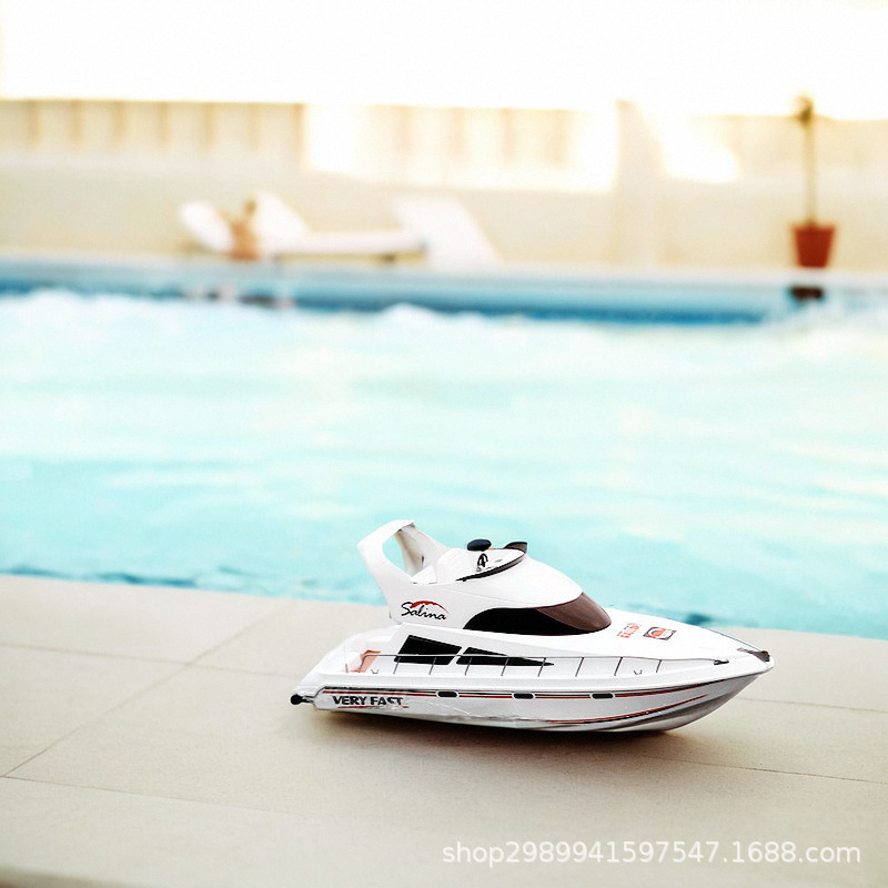 Op afstand bestuurbare luxe ja - Model Kit Yacht recensie en prijs